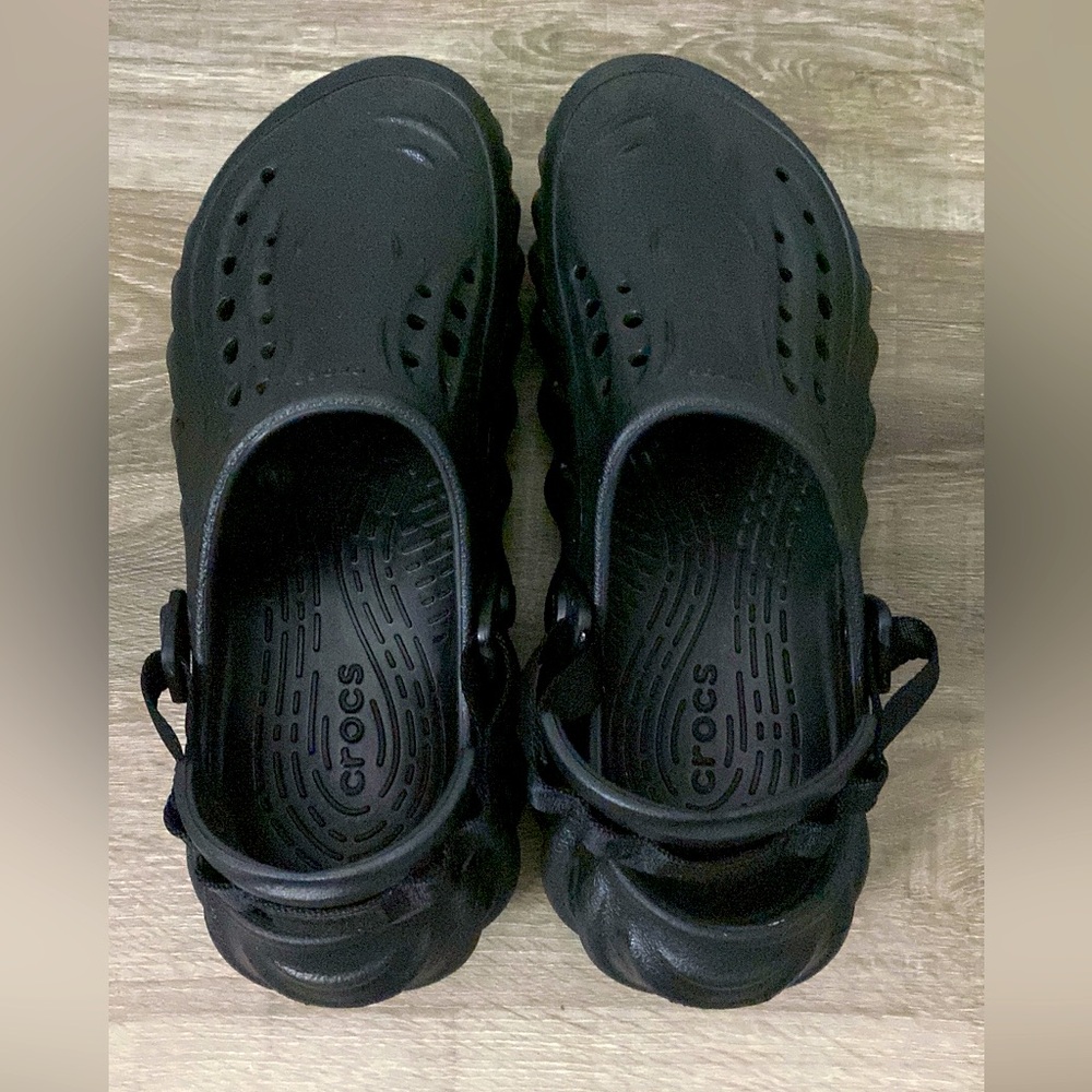 Echo Clog Crocs - image 2
